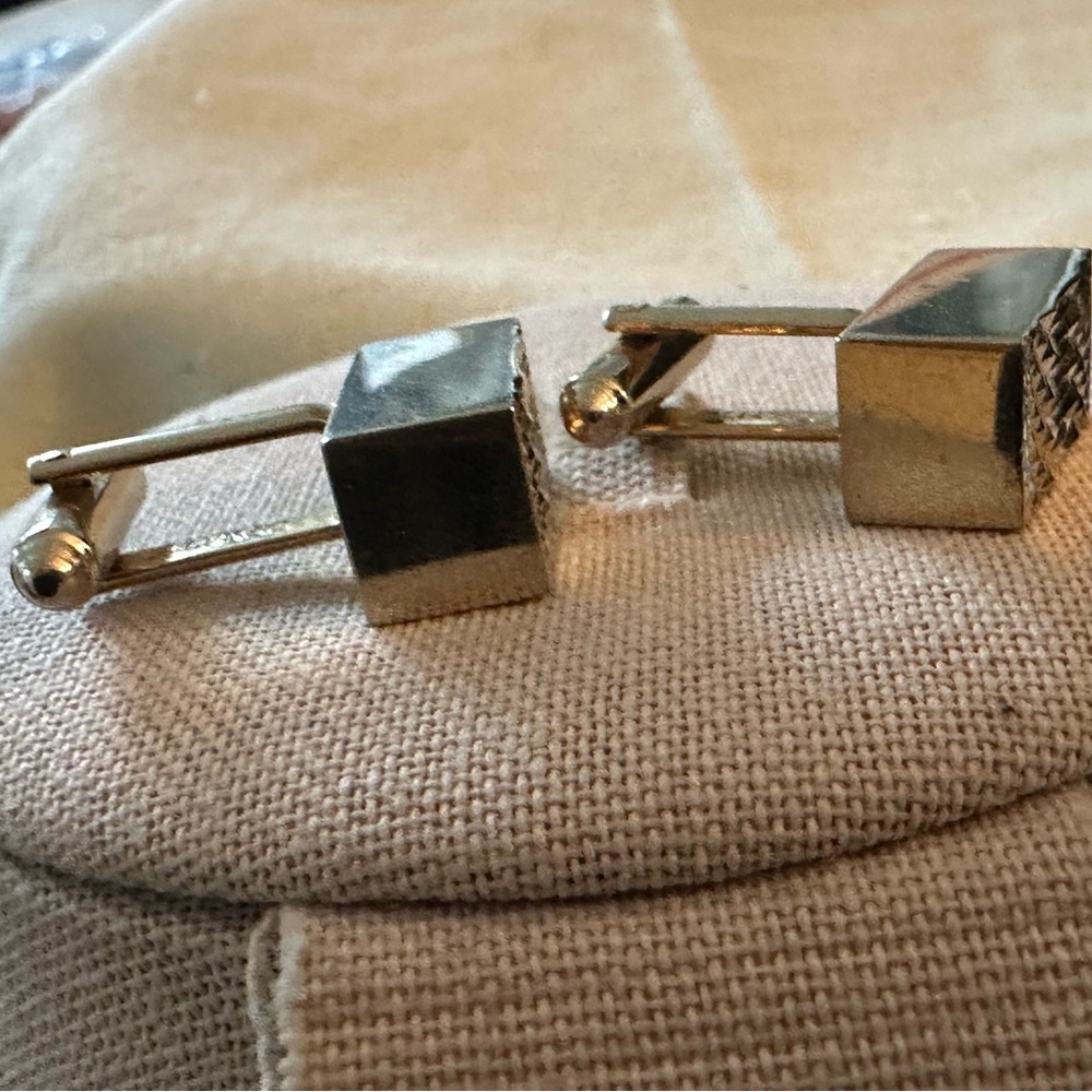 Dante Cufflinks Geometric Retangular 3D Cufflinks Silver tone vintage - Picture 5 of 10
